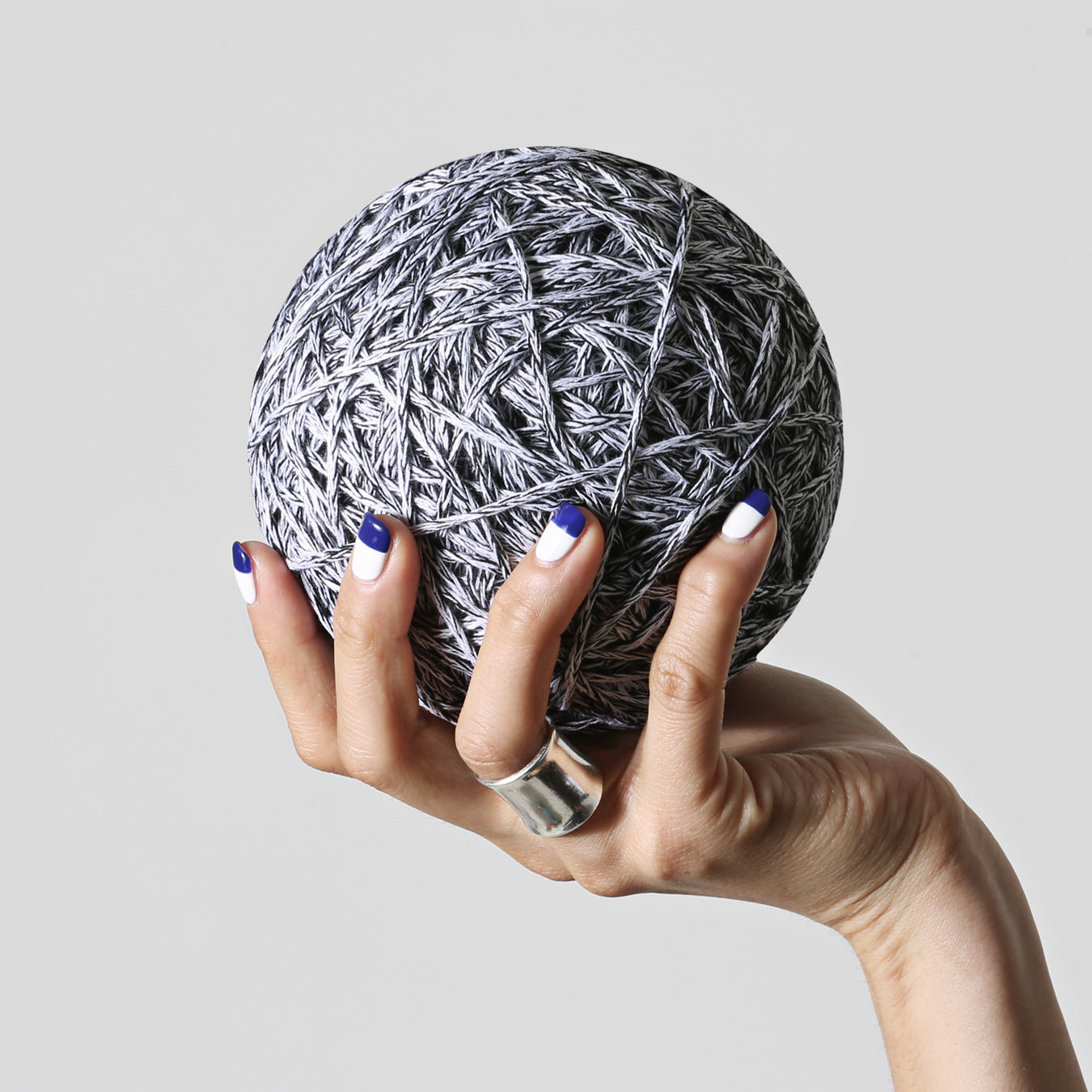 コモ / COMO Knitting Ball (100g)